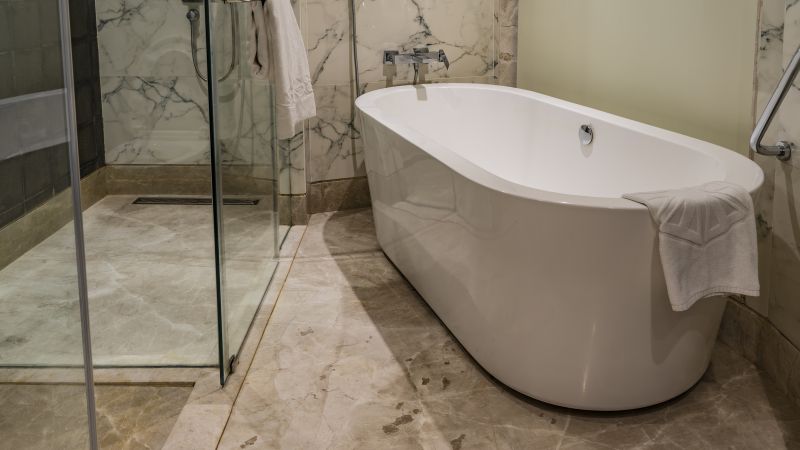 Elegant Acrylic Bathtub